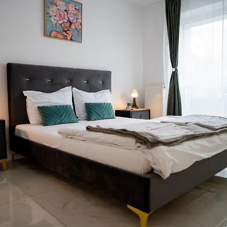 Bellevue Apartment